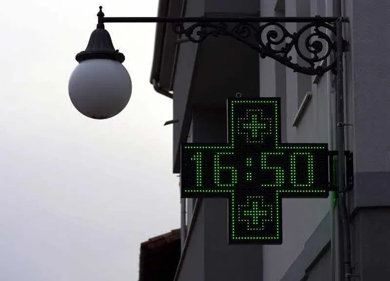 Croci a LED — vista d'insieme