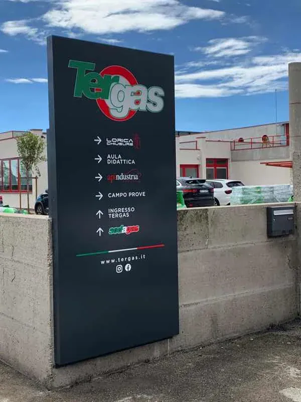 Wayfinding — finitura